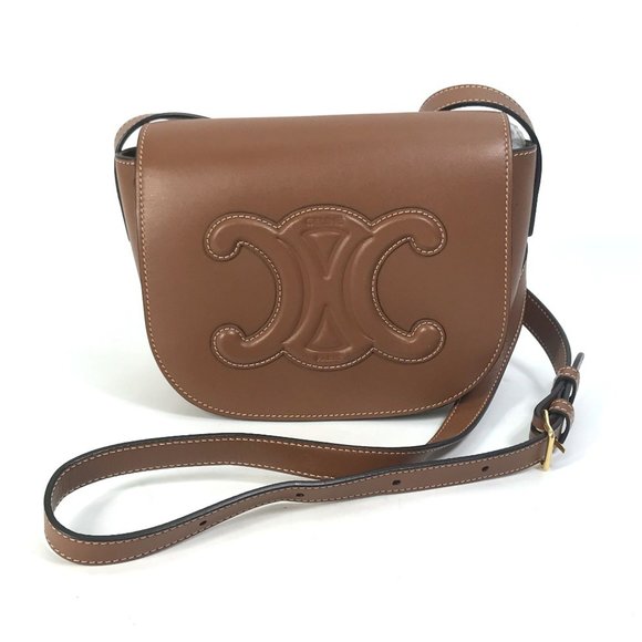 CELINE 198263DU3 Pochette Folco Cuir Triomphe Shoulder Bag in Leather, Tan and B - Picture 1 of 10